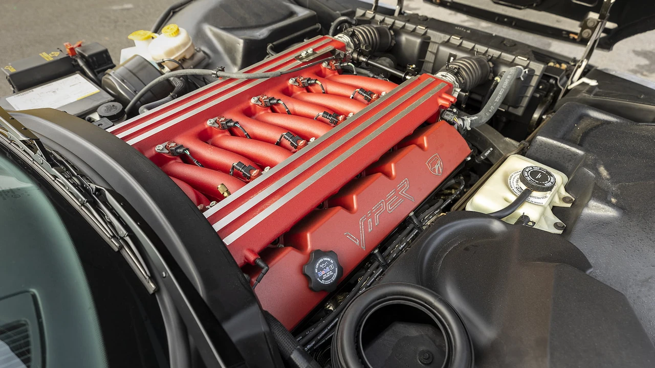 2002 Dodge Viper GTS 2nd Gen - Image 7 of 24