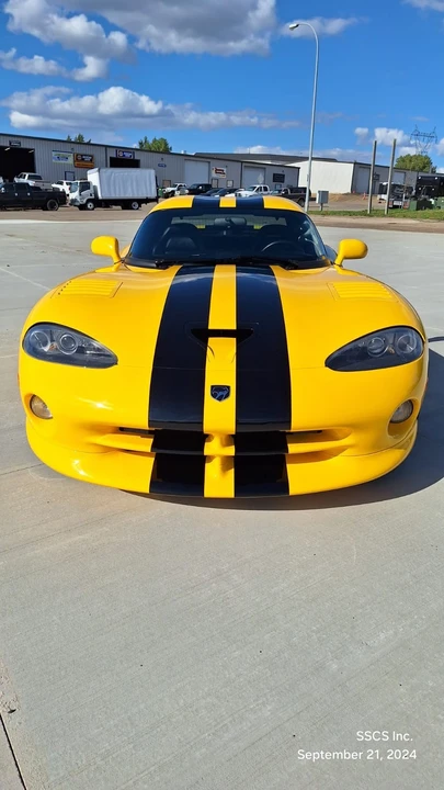 2002 Dodge Viper GTS 2nd Gen - Image 12 of 17