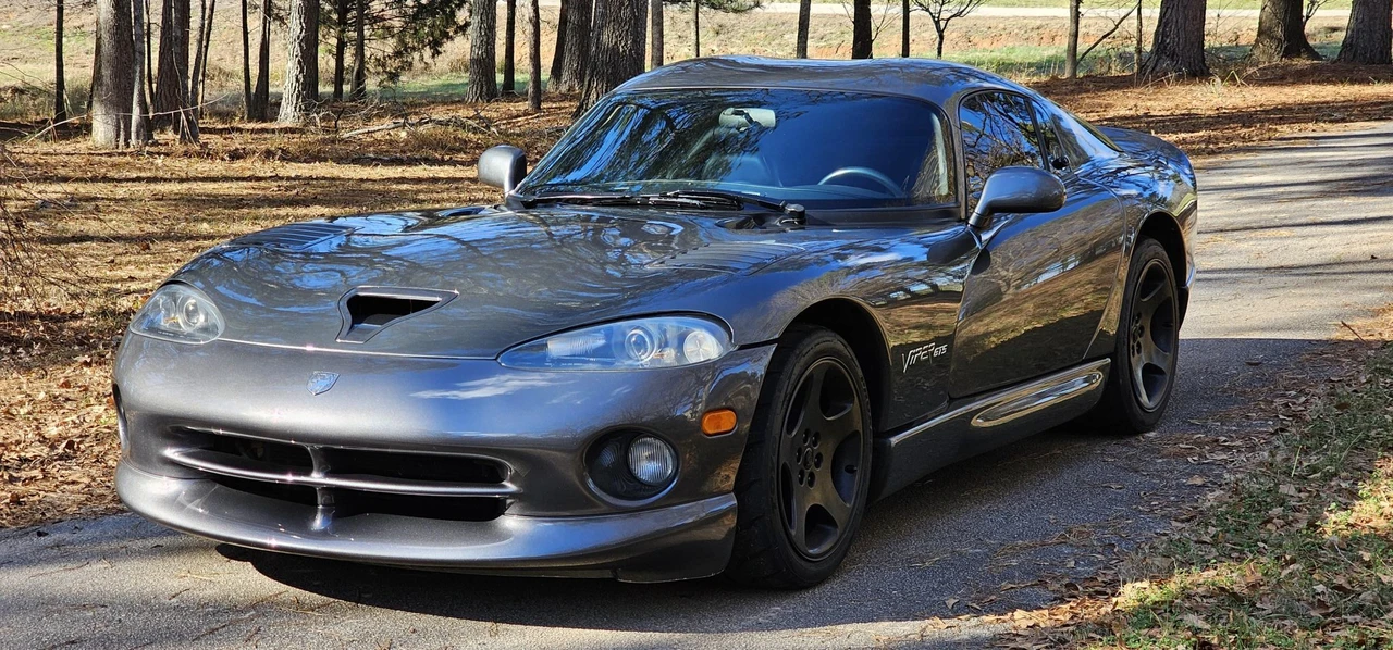 2002 Dodge Viper GTS 2nd Gen - Image 5 of 31