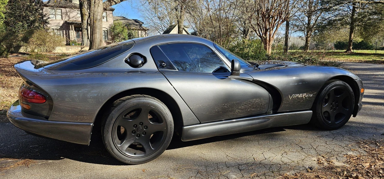 2002 Dodge Viper GTS 2nd Gen - Image 26 of 31