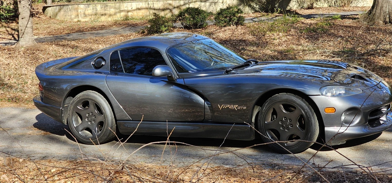 2002 Dodge Viper GTS 2nd Gen - Image 28 of 31