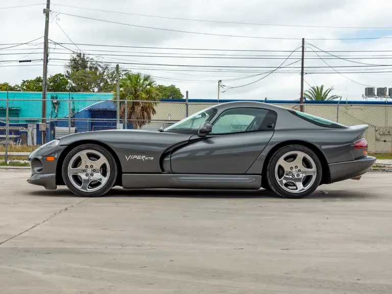 2002 Dodge Viper GTS 2nd Gen - Image 6 of 31