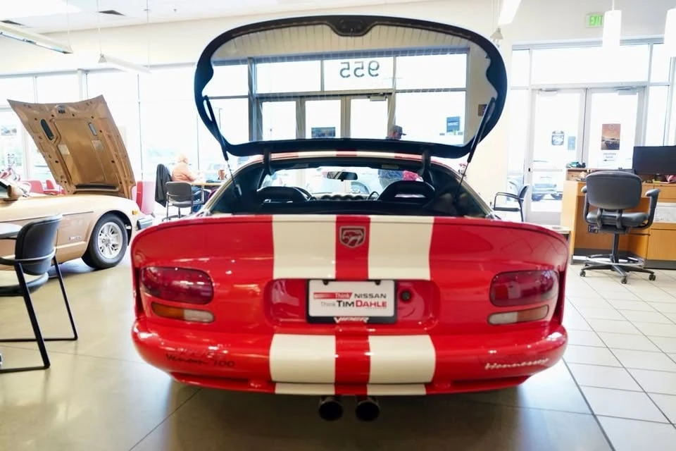2002 Dodge Viper GTS 2nd Gen - Image 4 of 18