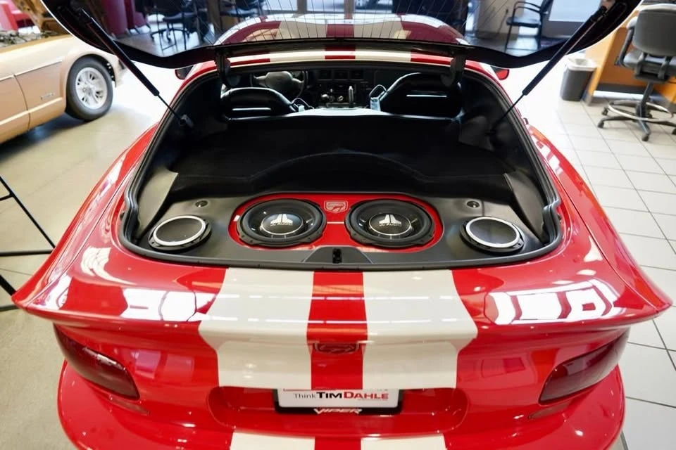 2002 Dodge Viper GTS 2nd Gen - Image 7 of 18