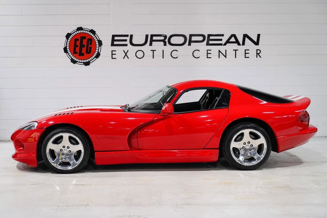 2002 Dodge Viper GTS 2nd Gen - Image 7 of 31