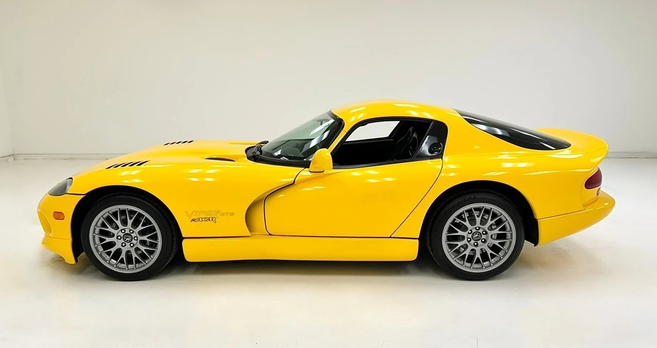 2002 Dodge Viper ACR 2nd Gen - Image 2 of 21