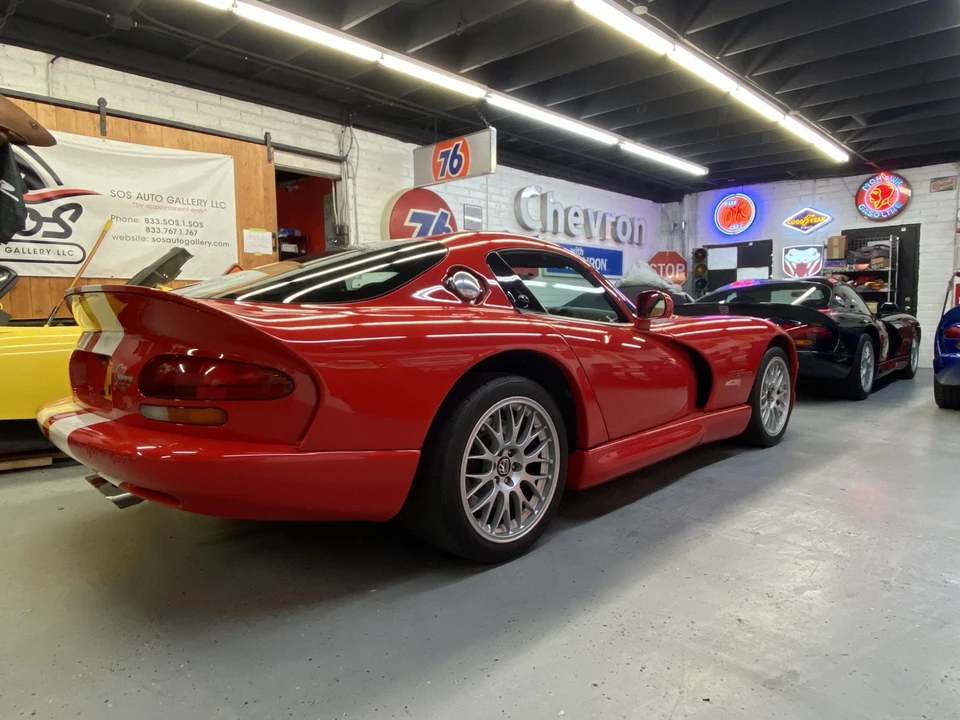 2002 Dodge Viper ACR 2nd Gen - Image 9 of 31
