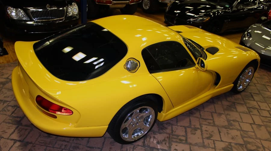 2002 Dodge Viper GTS 2nd Gen - Image 9 of 10