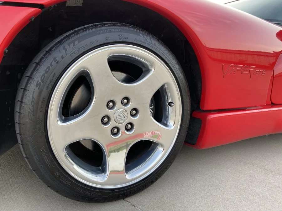 2002 Dodge Viper GTS 2nd Gen - Image 13 of 24