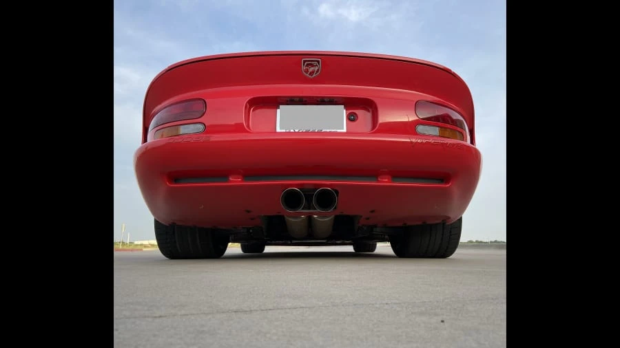 2002 Dodge Viper GTS 2nd Gen - Image 16 of 24