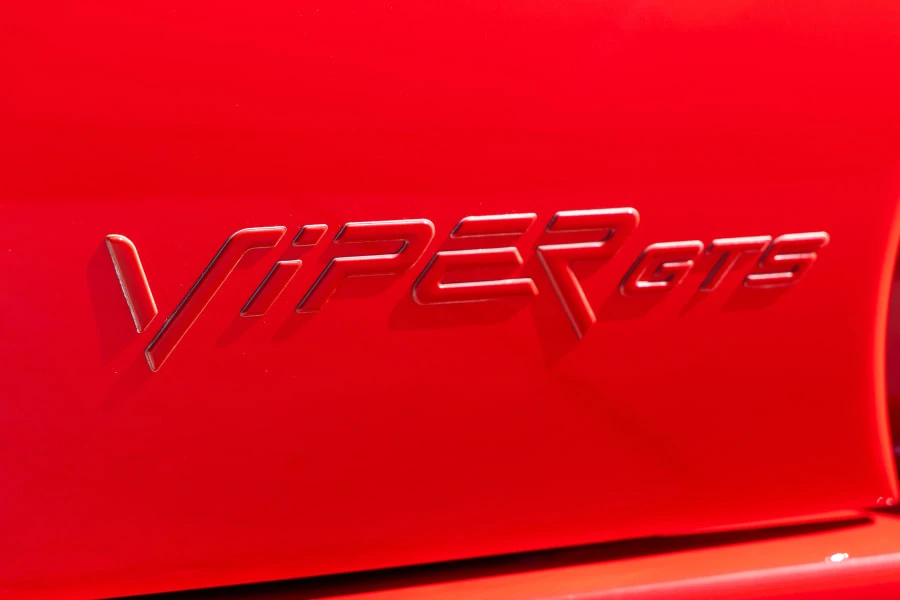 2002 Dodge Viper GTS 2nd Gen - Image 12 of 31