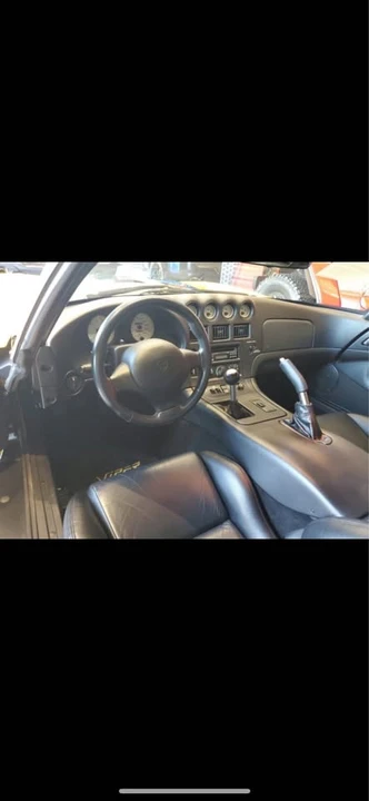 2002 Dodge Viper GTS 2nd Gen - Image 10 of 18