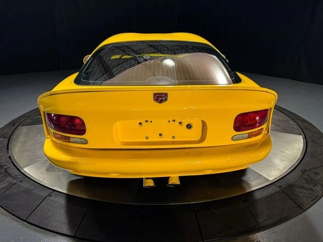 2002 Dodge Viper GTS 2nd Gen - Image 10 of 31