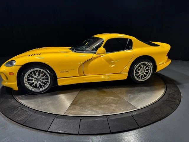 2002 Dodge Viper GTS 2nd Gen - Image 5 of 31