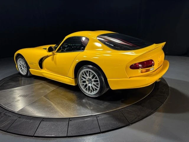 2002 Dodge Viper GTS 2nd Gen - Image 8 of 31