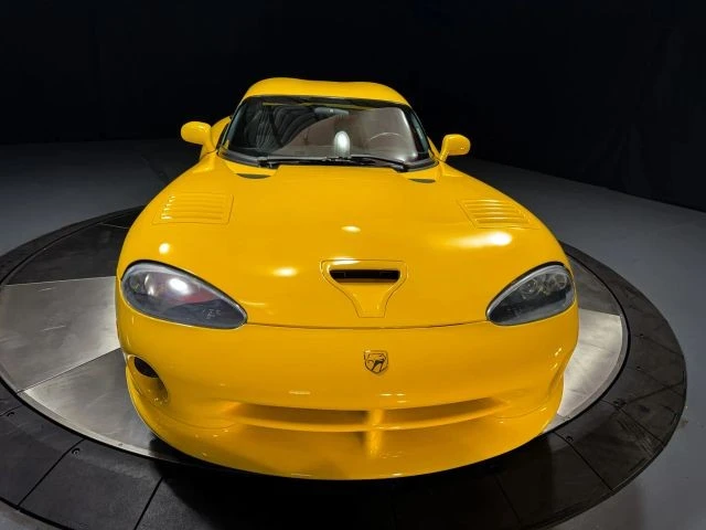 2002 Dodge Viper GTS 2nd Gen - Image 17 of 31