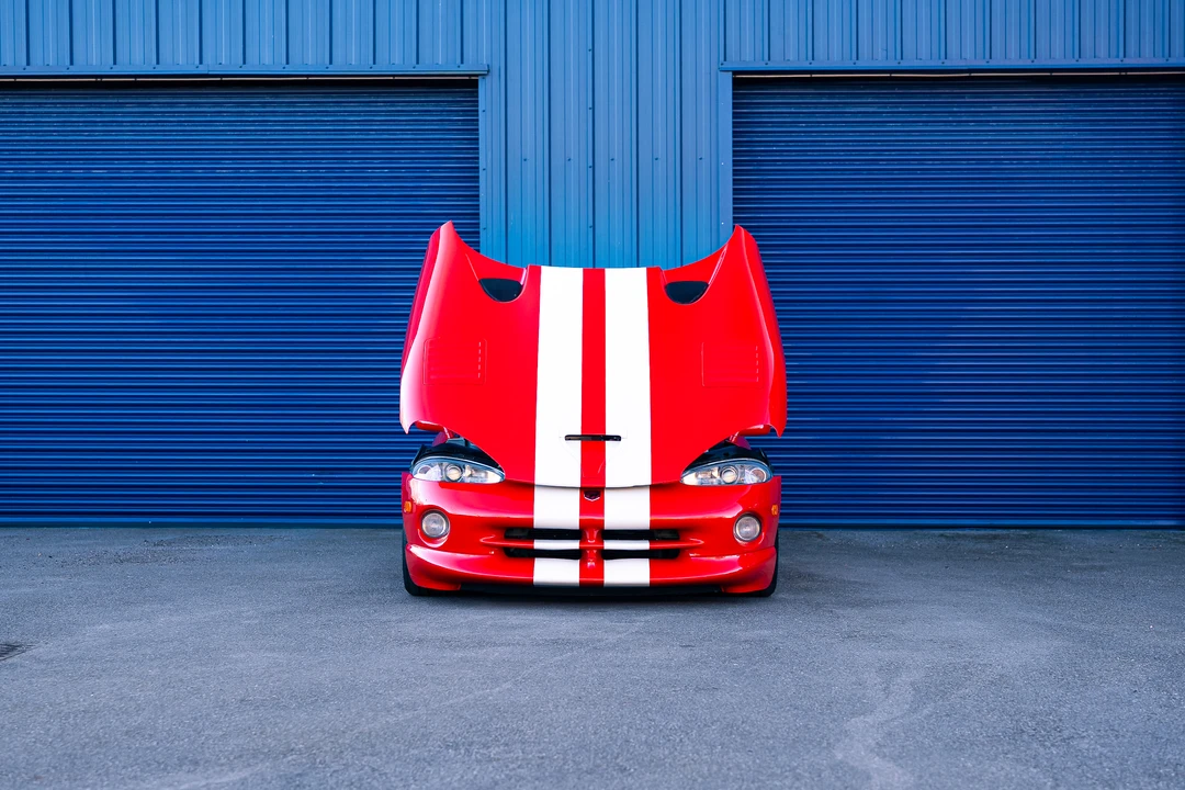 2002 Dodge Viper GTS 2nd Gen - Image 18 of 31
