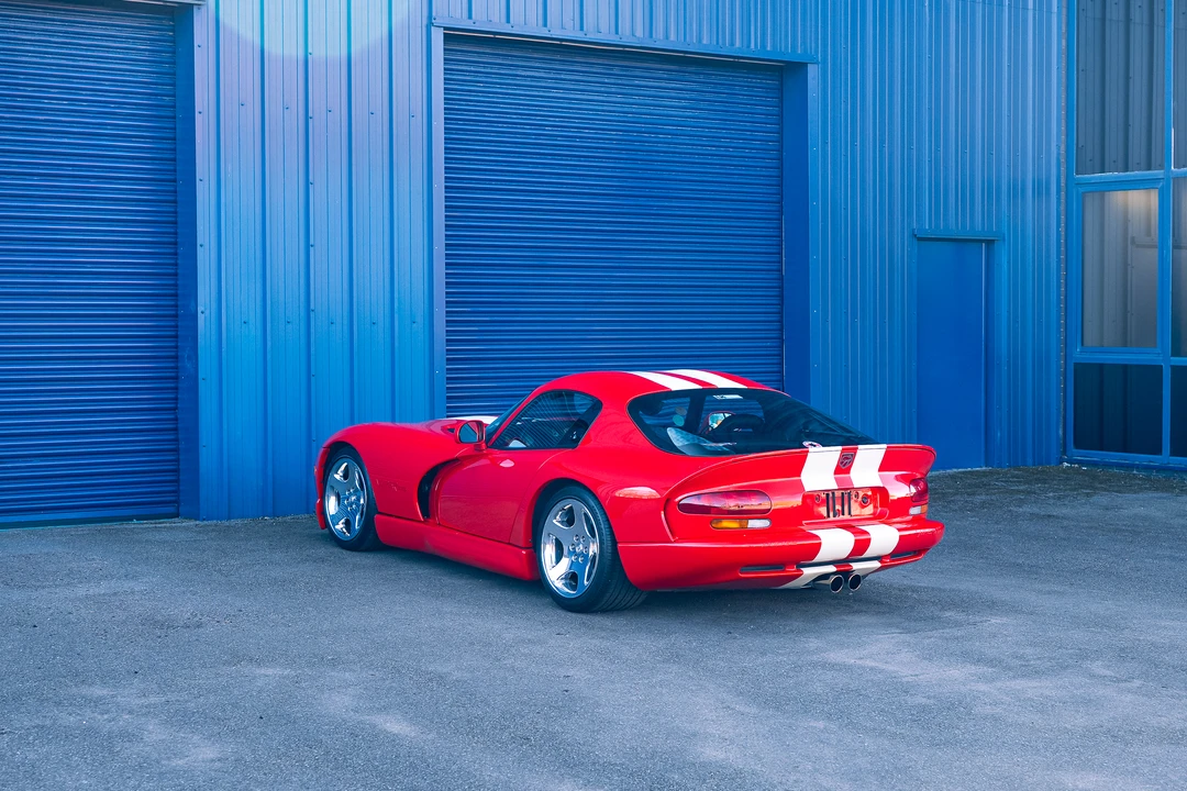 2002 Dodge Viper GTS 2nd Gen - Image 15 of 31