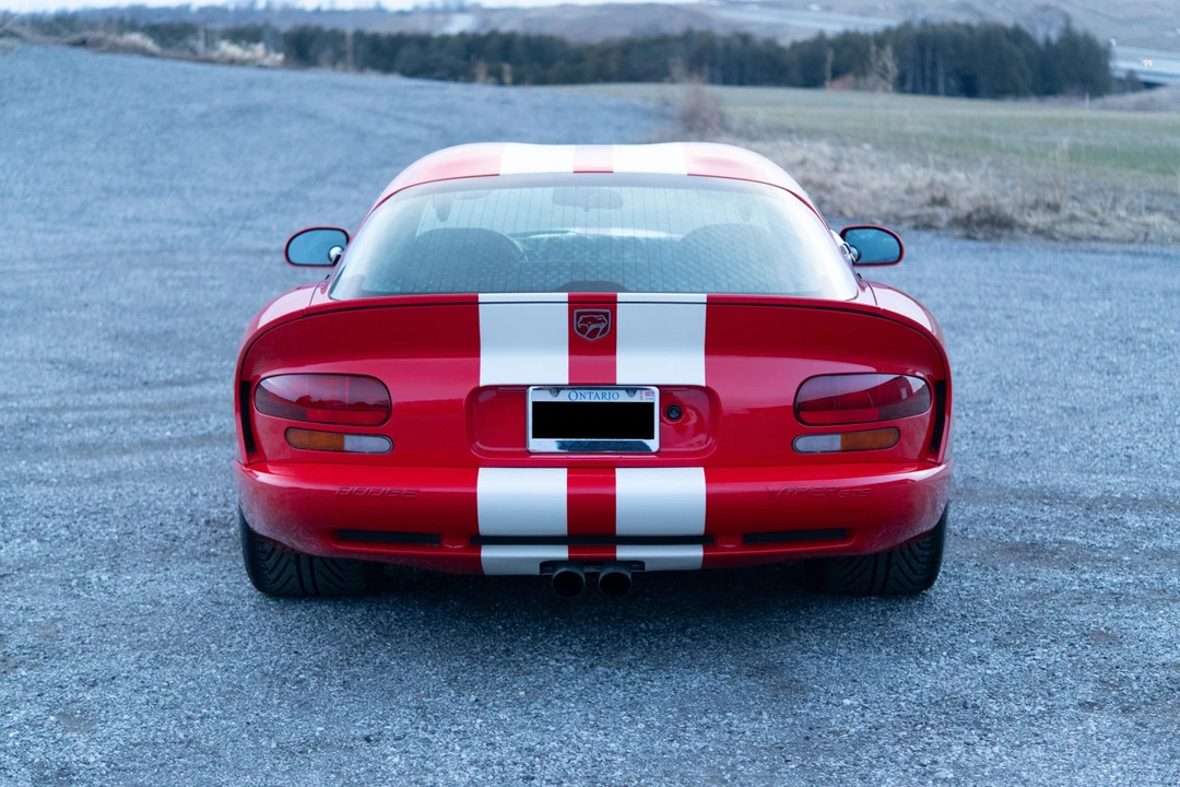 2002 Dodge Viper GTS 2nd Gen - Image 11 of 31