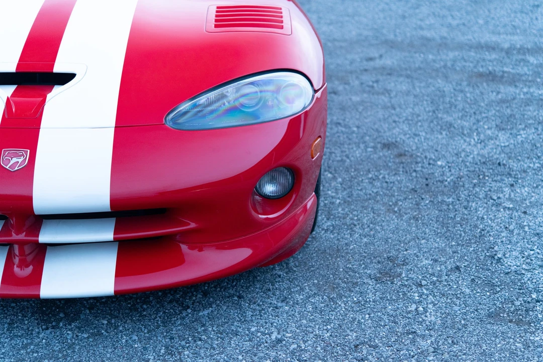 2002 Dodge Viper GTS 2nd Gen - Image 22 of 31
