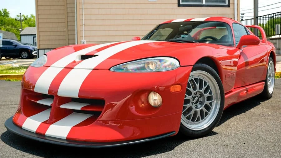 2002 Dodge Viper GTS 2nd Gen - Image 15 of 31