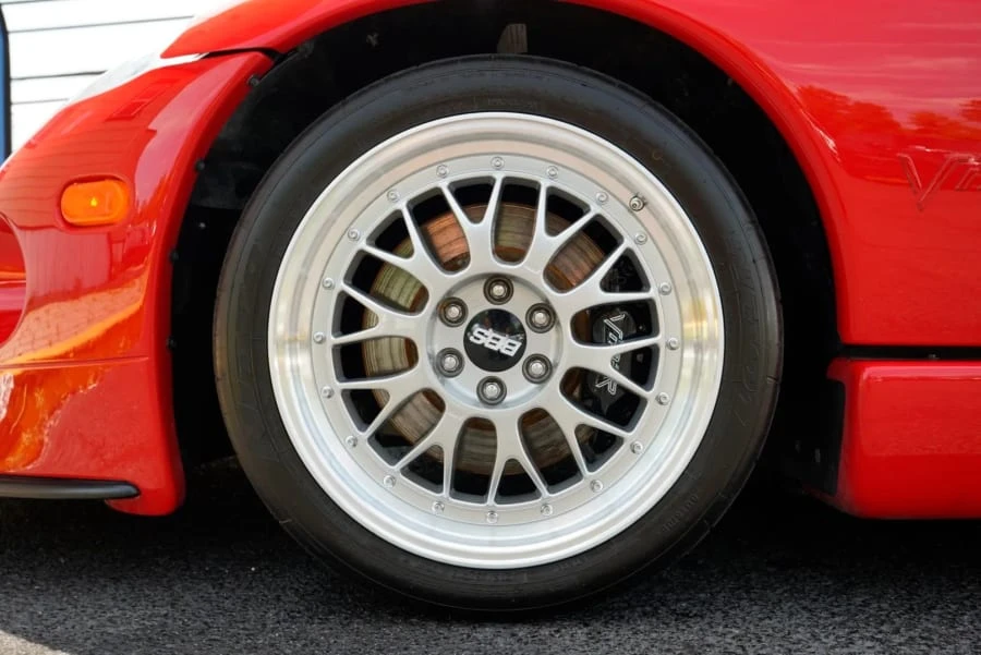 2002 Dodge Viper GTS 2nd Gen - Image 21 of 31