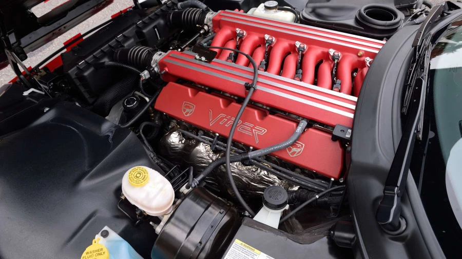 2002 Dodge Viper GTS 2nd Gen - Image 6 of 12