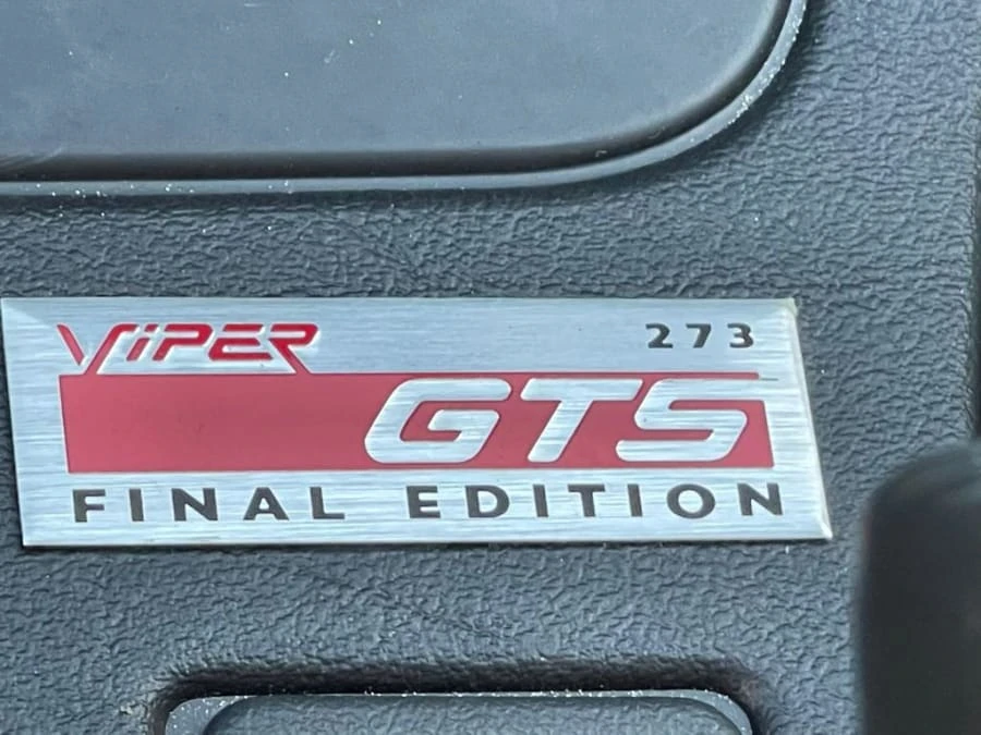 2002 Dodge Viper GTS 2nd Gen - Image 16 of 22