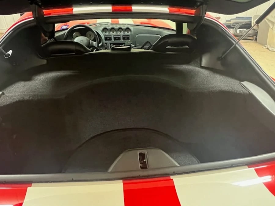 2002 Dodge Viper GTS 2nd Gen - Image 12 of 16
