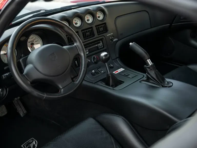 2002 Dodge Viper GTS 2nd Gen - Image 29 of 31