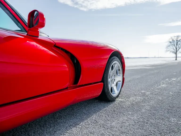 2002 Dodge Viper GTS 2nd Gen - Image 25 of 31