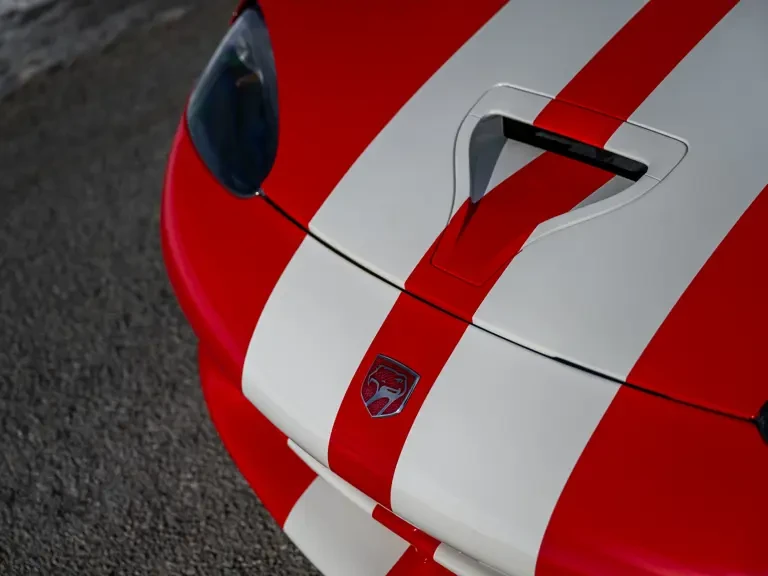 2002 Dodge Viper GTS 2nd Gen - Image 9 of 31