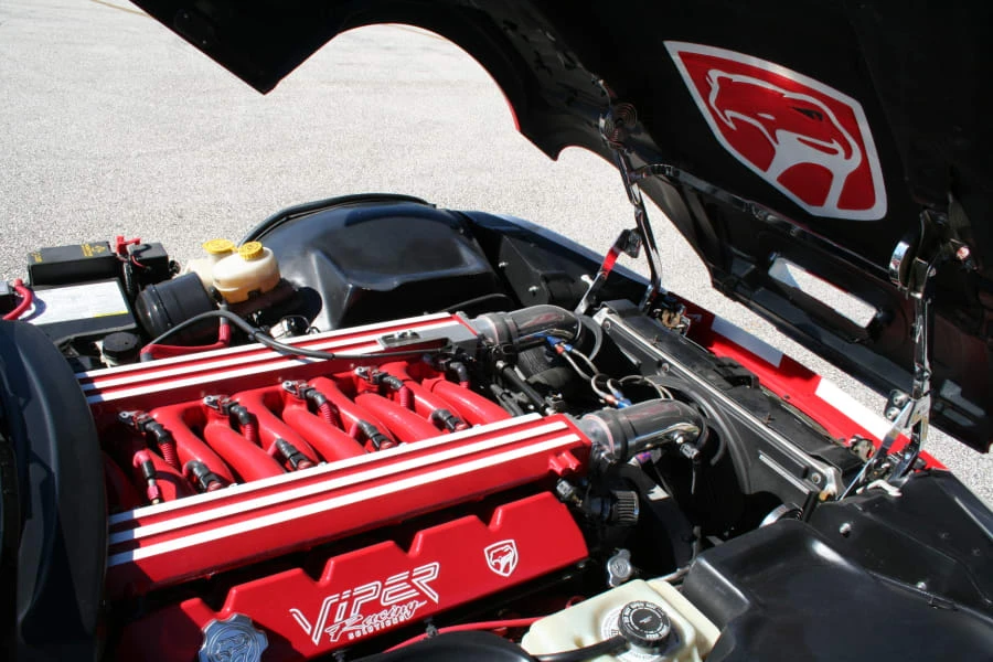 2002 Dodge Viper GTS 2nd Gen - Image 4 of 7