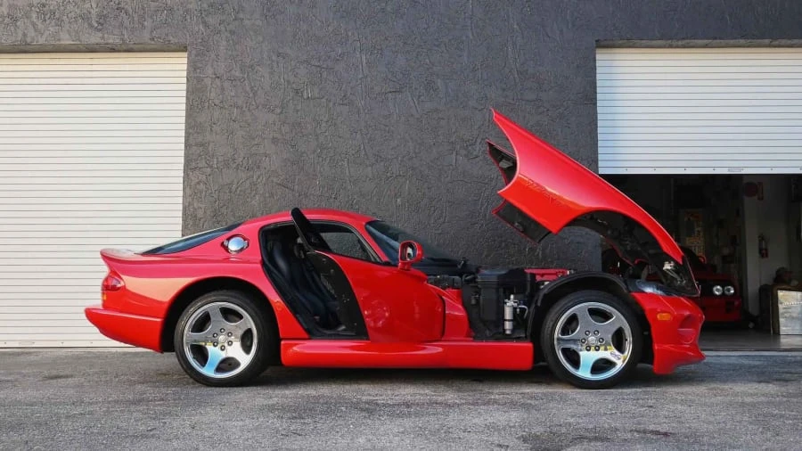 2002 Dodge Viper GTS 2nd Gen - Image 8 of 30