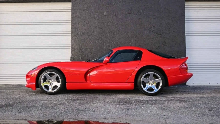 2002 Dodge Viper GTS 2nd Gen - Image 5 of 30