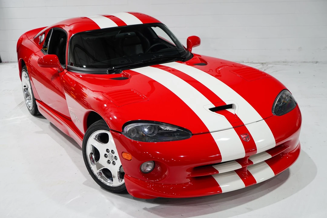 2002 Dodge Viper GTS 2nd Gen - Image 27 of 31