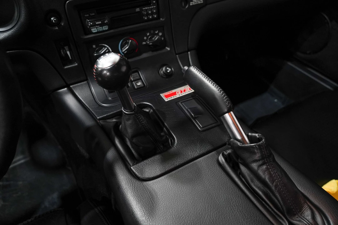 2002 Dodge Viper GTS 2nd Gen - Image 12 of 31