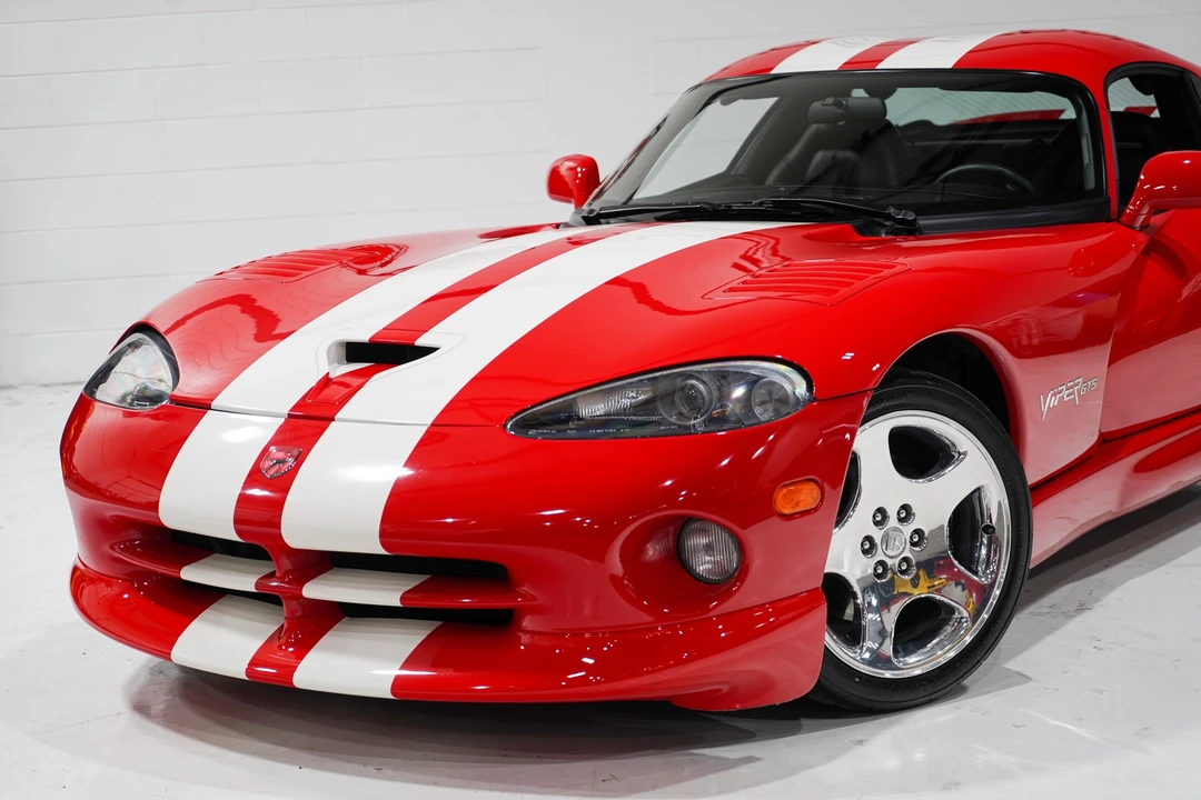 2002 Dodge Viper GTS 2nd Gen - Image 30 of 31
