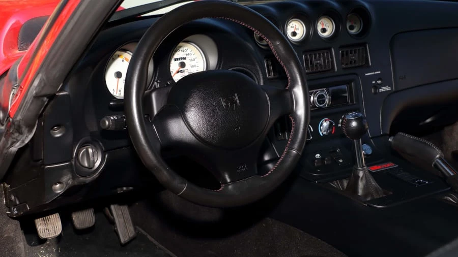 2002 Dodge Viper GTS 2nd Gen - Image 10 of 12