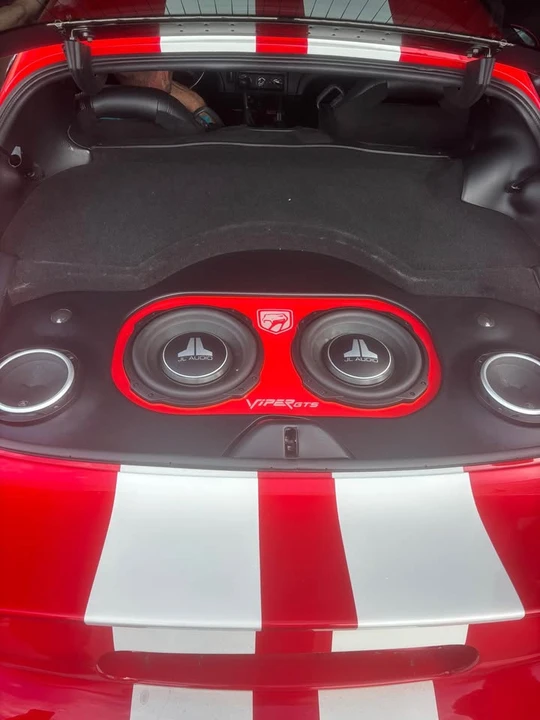 2002 Dodge Viper GTS 2nd Gen - Image 6 of 7