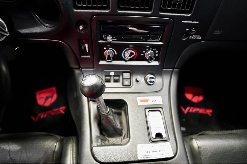 2002 Dodge Viper 2nd Gen - Image 15 of 20