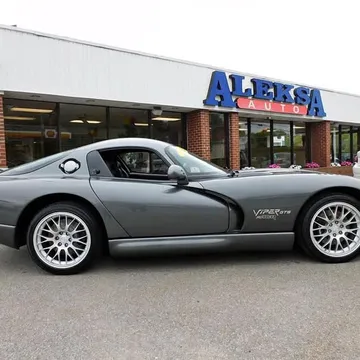 2002 Dodge Viper