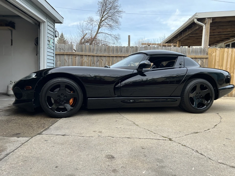2002 Dodge Viper 2nd Gen - Image 10 of 18