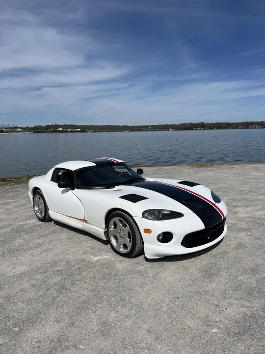 2002 Dodge Viper 2nd Gen - Image 3 of 12