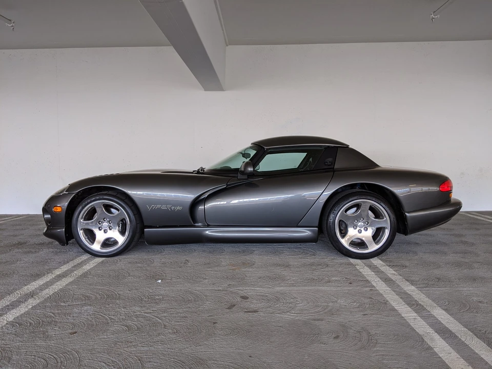 2002 Dodge Viper 2nd Gen - Image 25 of 31