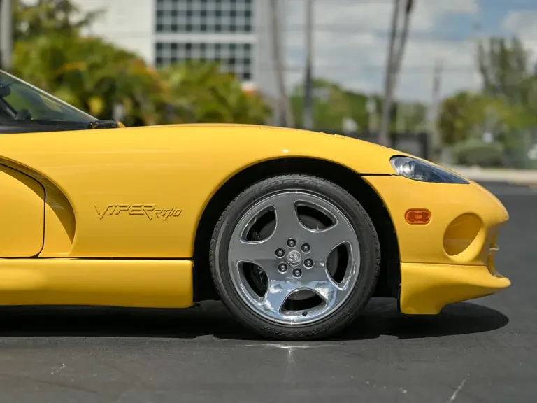 2002 Dodge Viper 2nd Gen - Image 20 of 31
