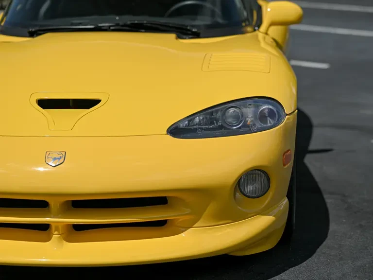 2002 Dodge Viper 2nd Gen - Image 16 of 31