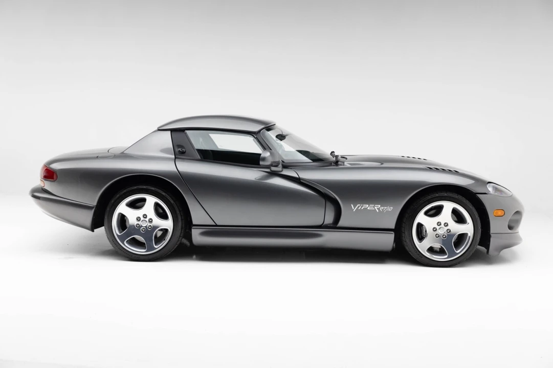 2002 Dodge Viper 2nd Gen - Image 23 of 31