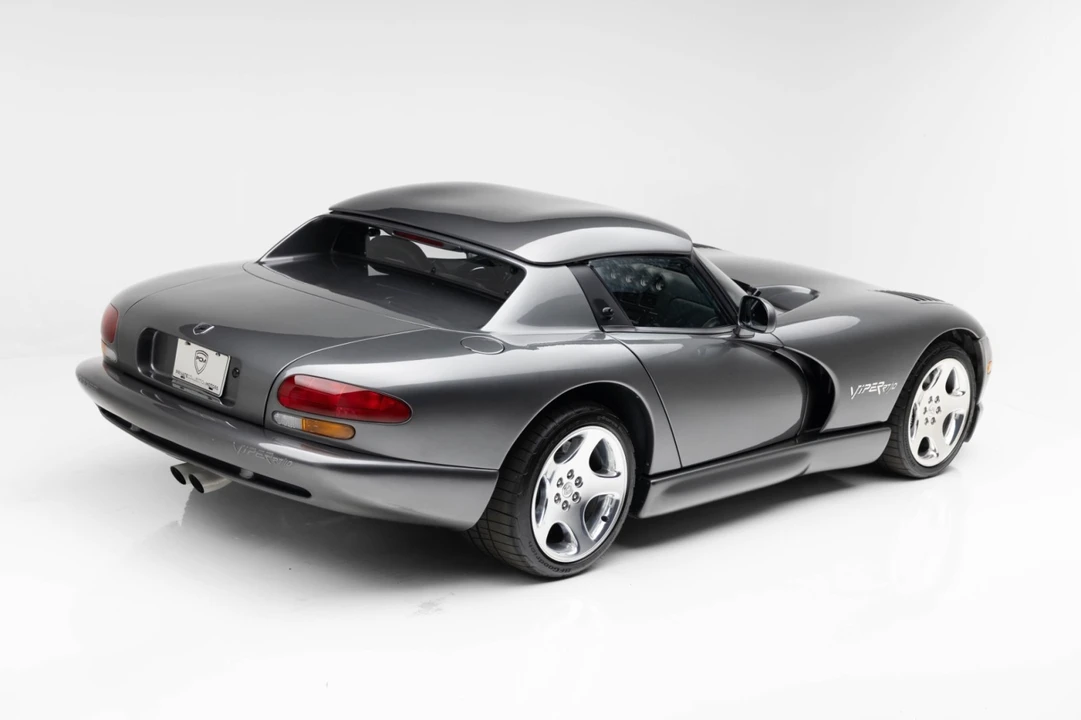 2002 Dodge Viper 2nd Gen - Image 19 of 31