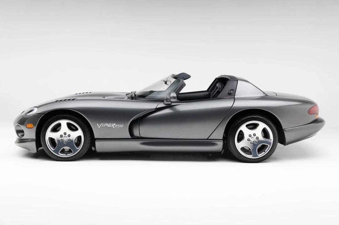 2002 Dodge Viper 2nd Gen - Image 9 of 21